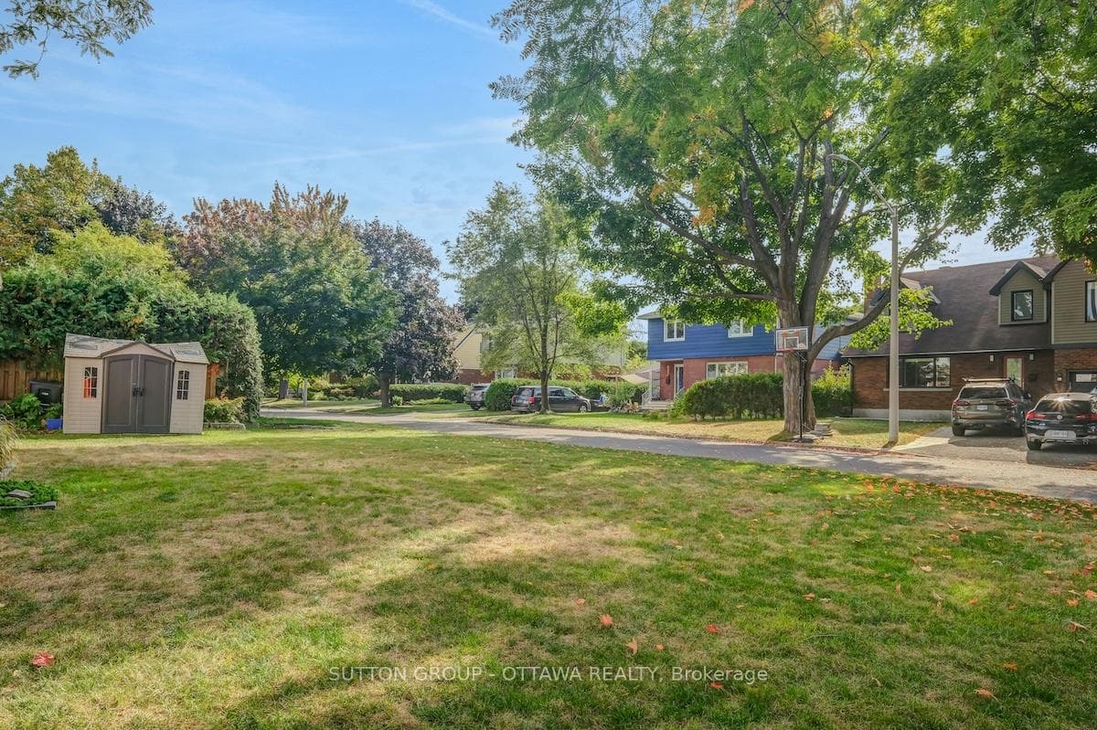 680 Weston Drive photo 42