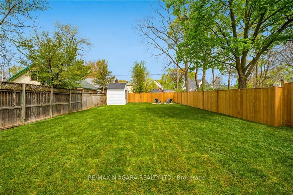 213 Kent Street photo 31