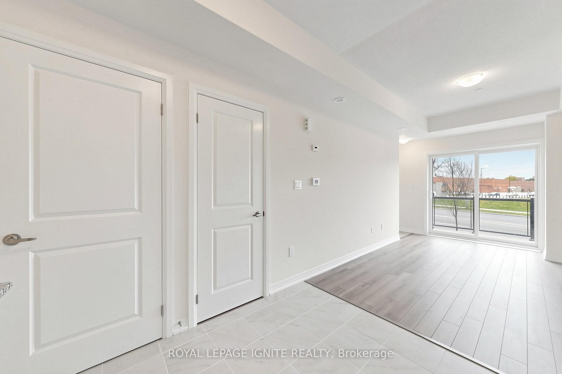155 Tapscott Road Unit 22 photo 17
