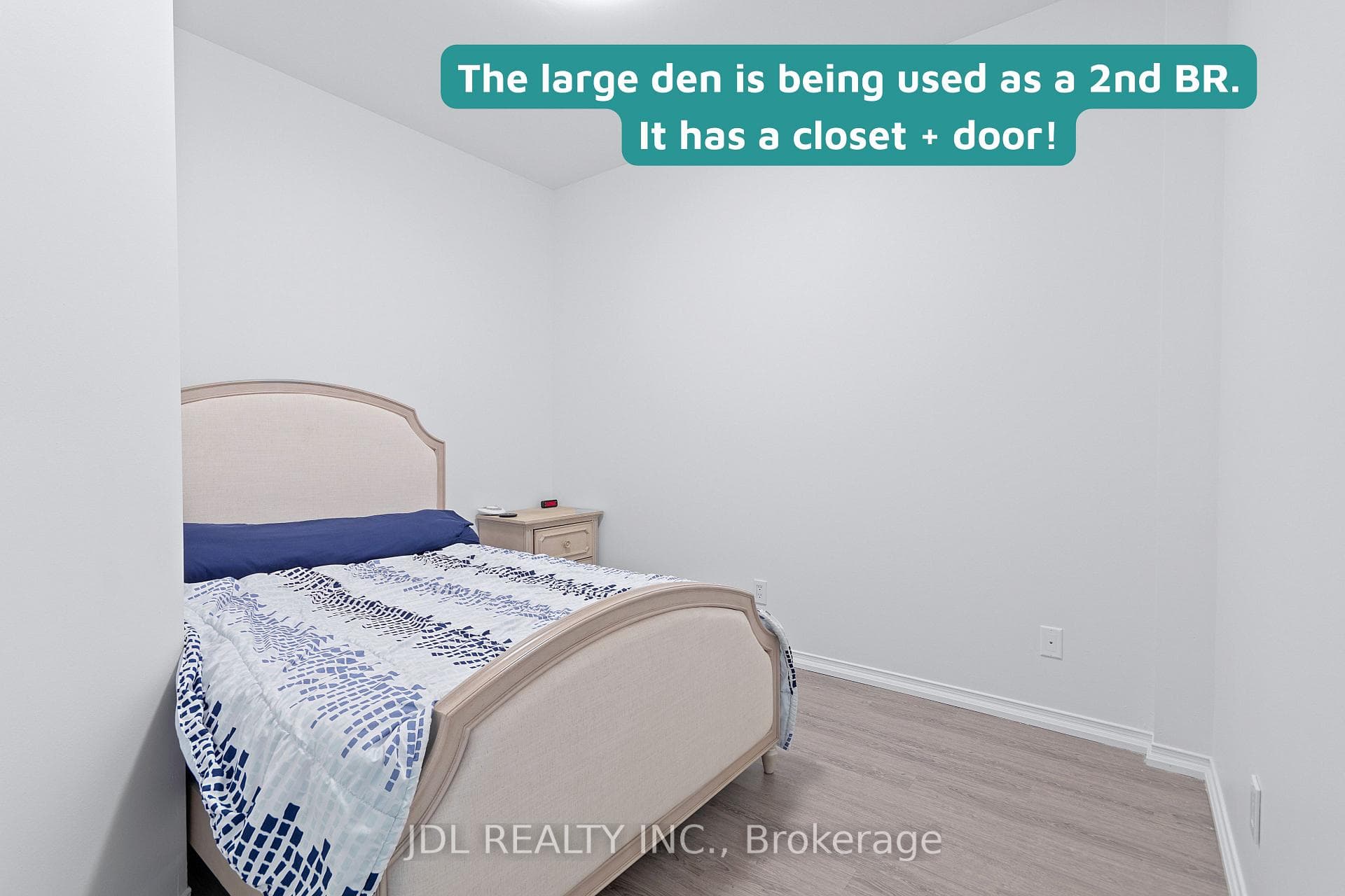 555 Yonge Street Unit 510 photo 21