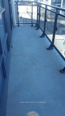 376 Highway 7 Avenue Unit 617A photo 23