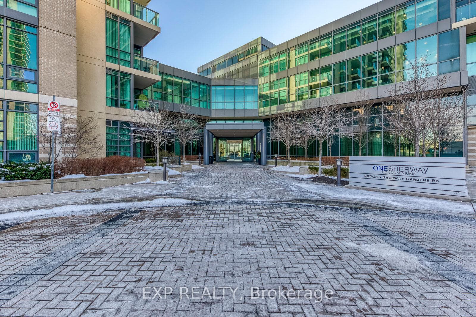 215 Sherway Gardens Road Unit 1501 photo 36