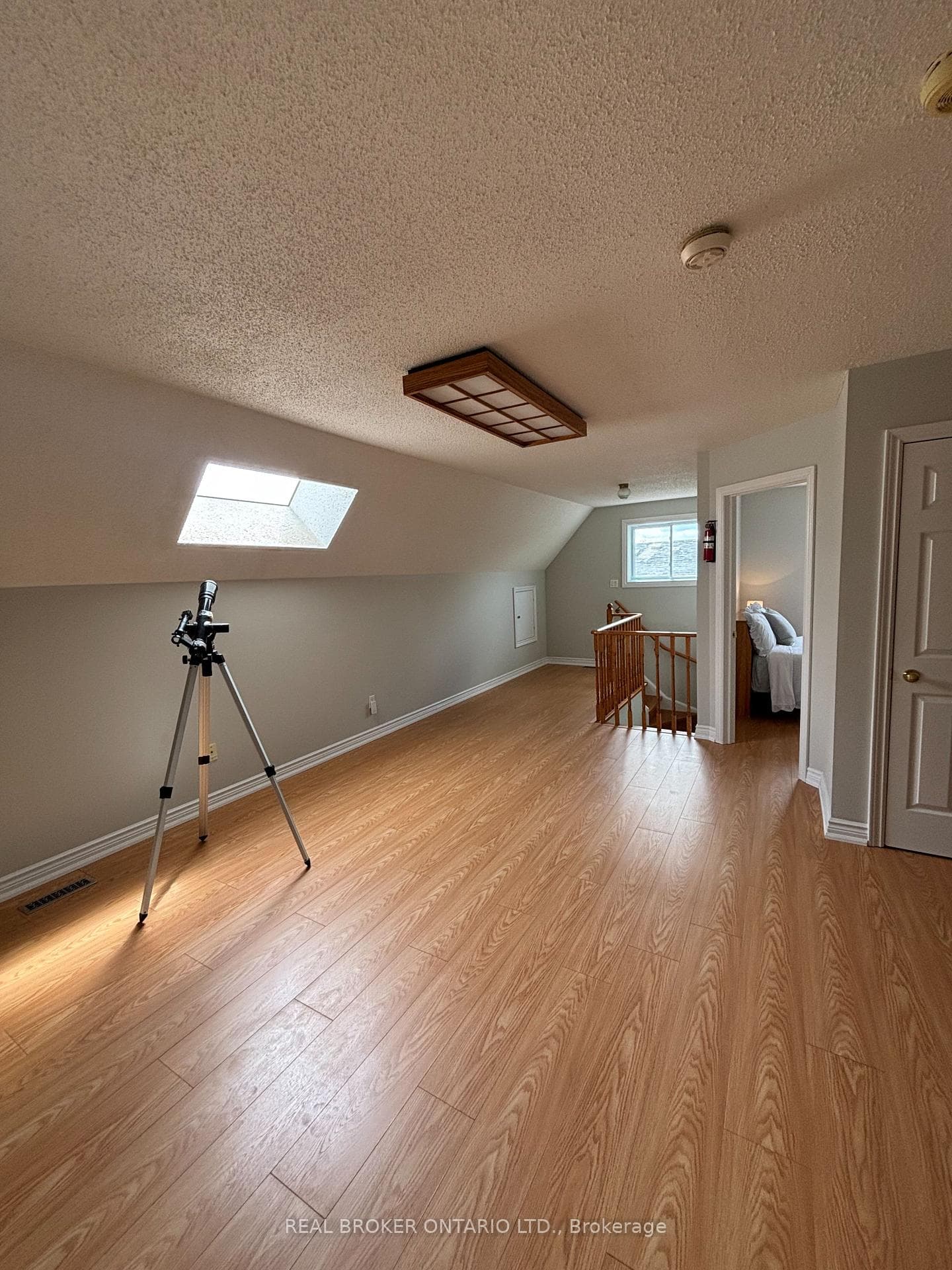 87 Taylorwood Avenue photo 42