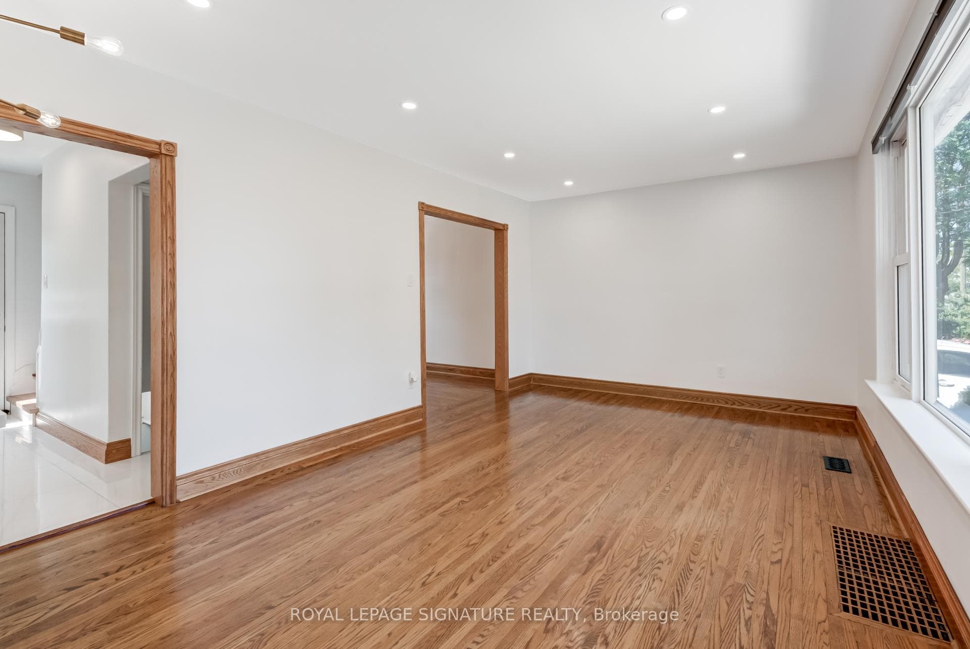 5 Densmore Avenue photo 5