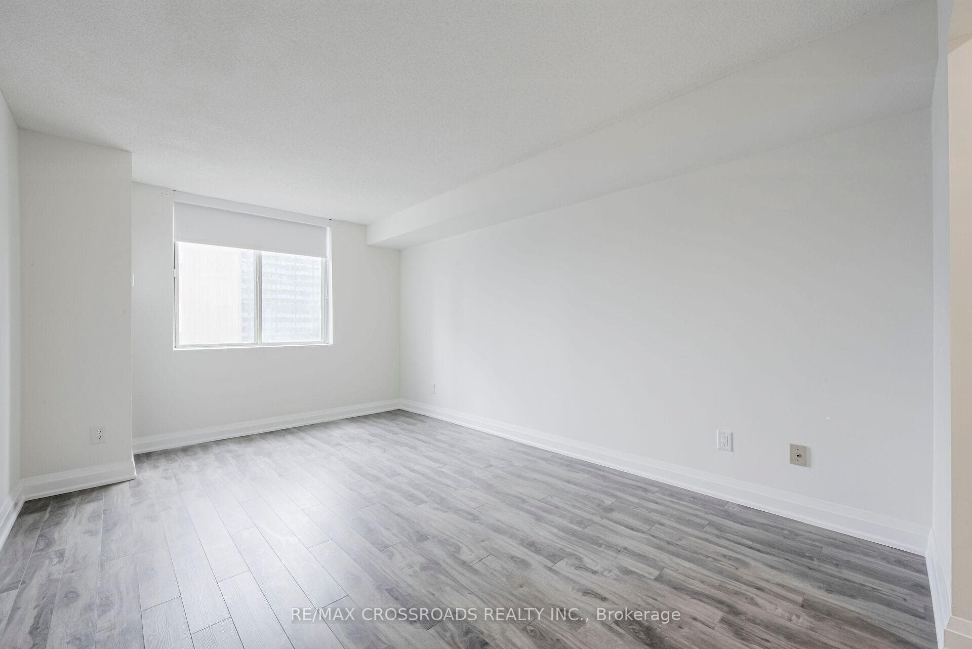 25 Grenville Street Unit 2108 photo 15
