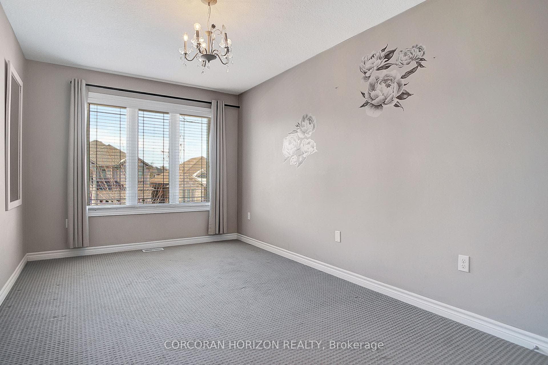 225 Carriage Way photo 25