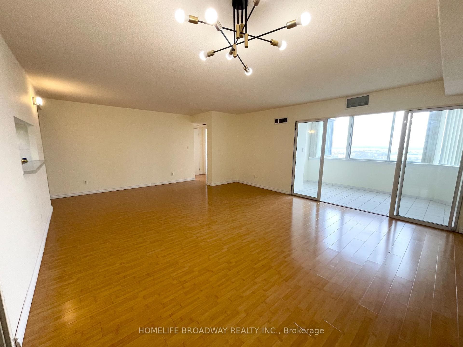 80 Alton Towers Circle Unit 1714 photo 2