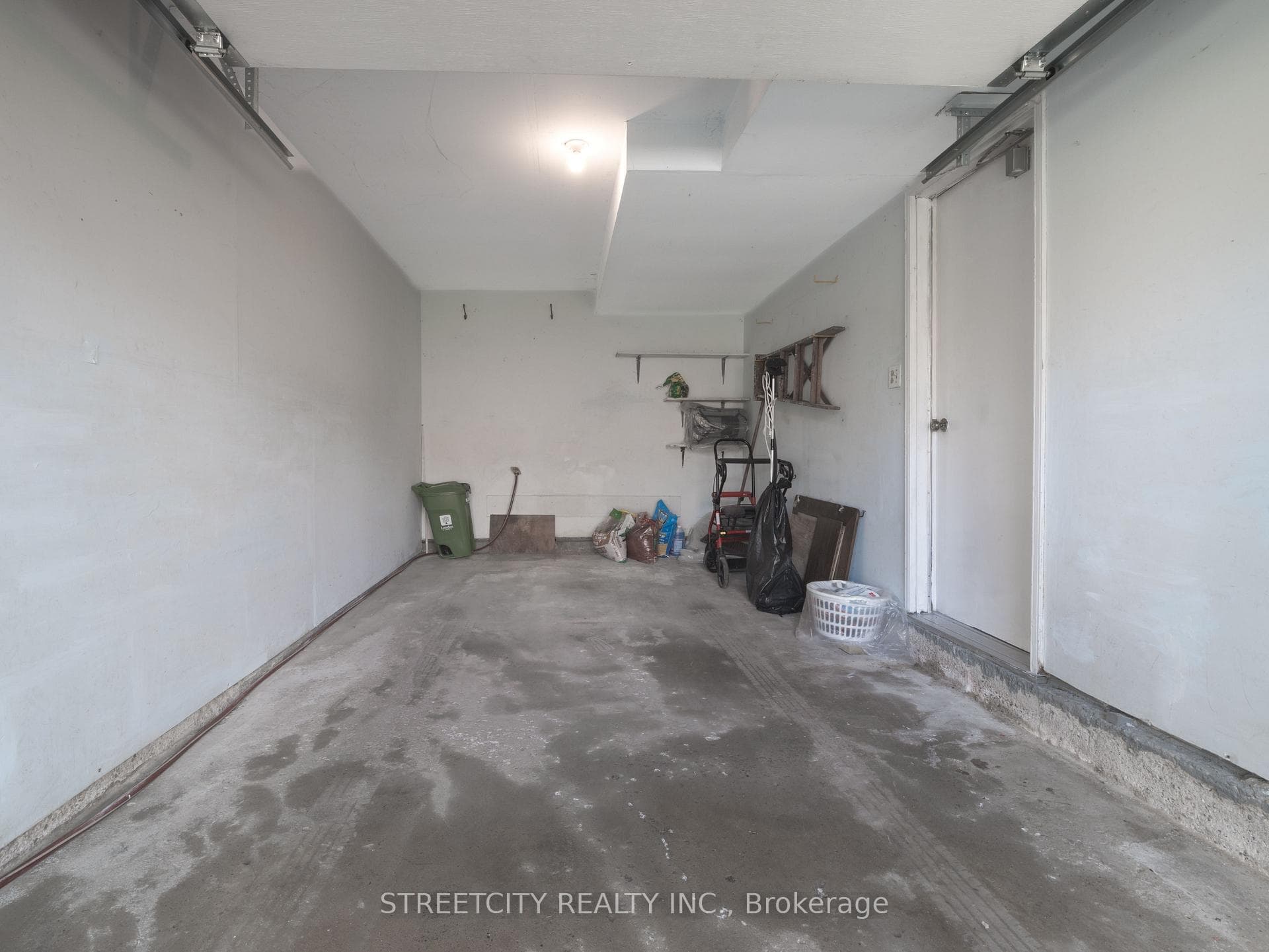 900 Pond View Road Unit 34 photo 28