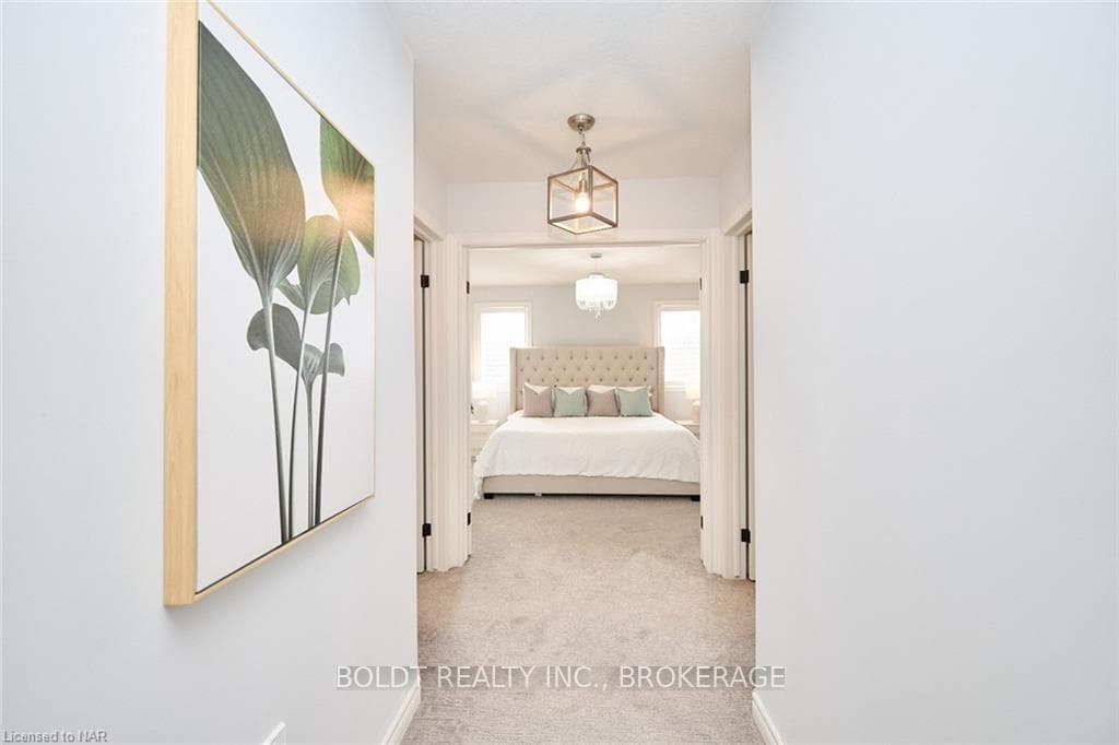 127 DENNIS Drive photo 18