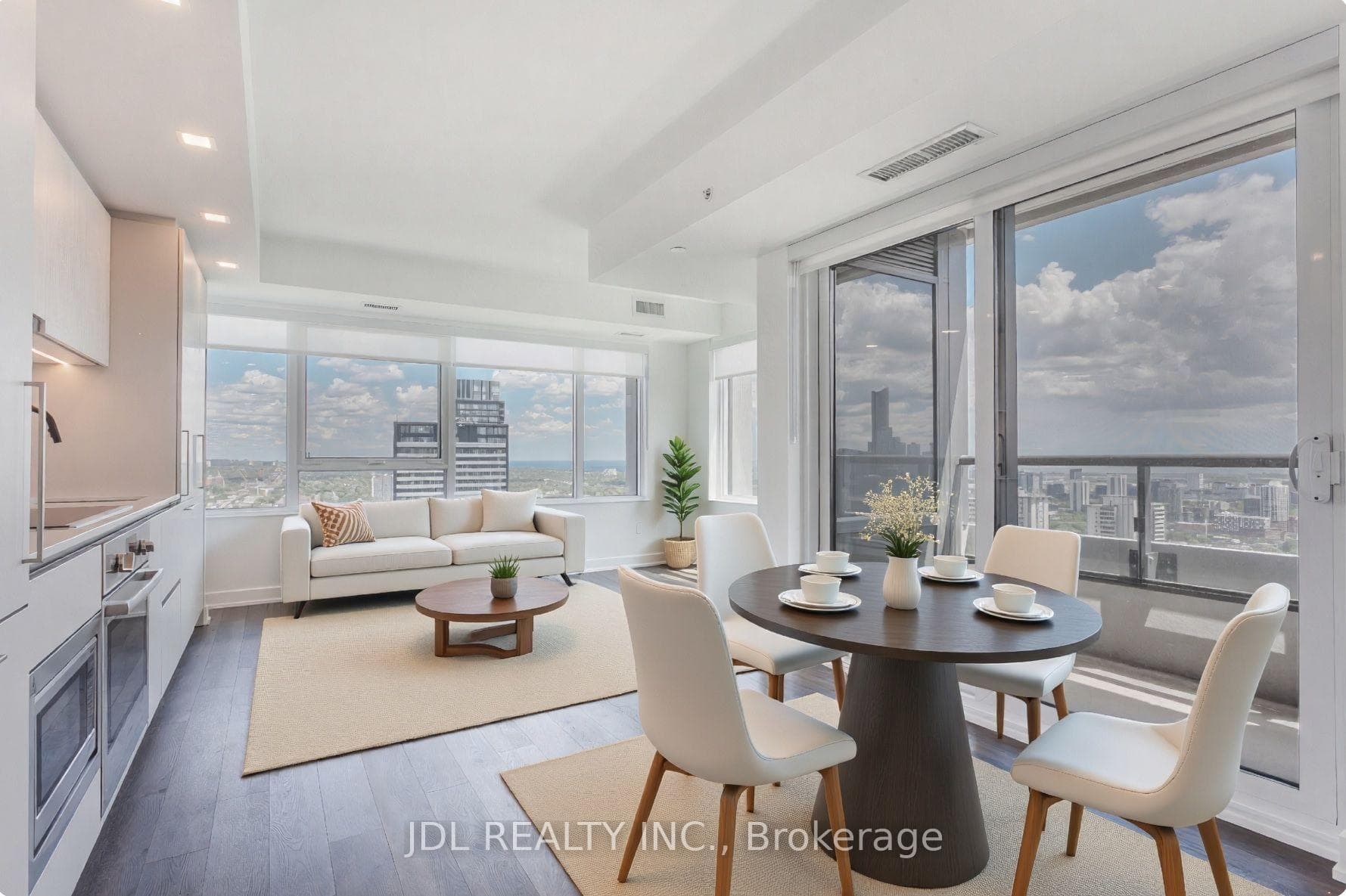 609 Sherbourne Street Unit 3709 photo 23