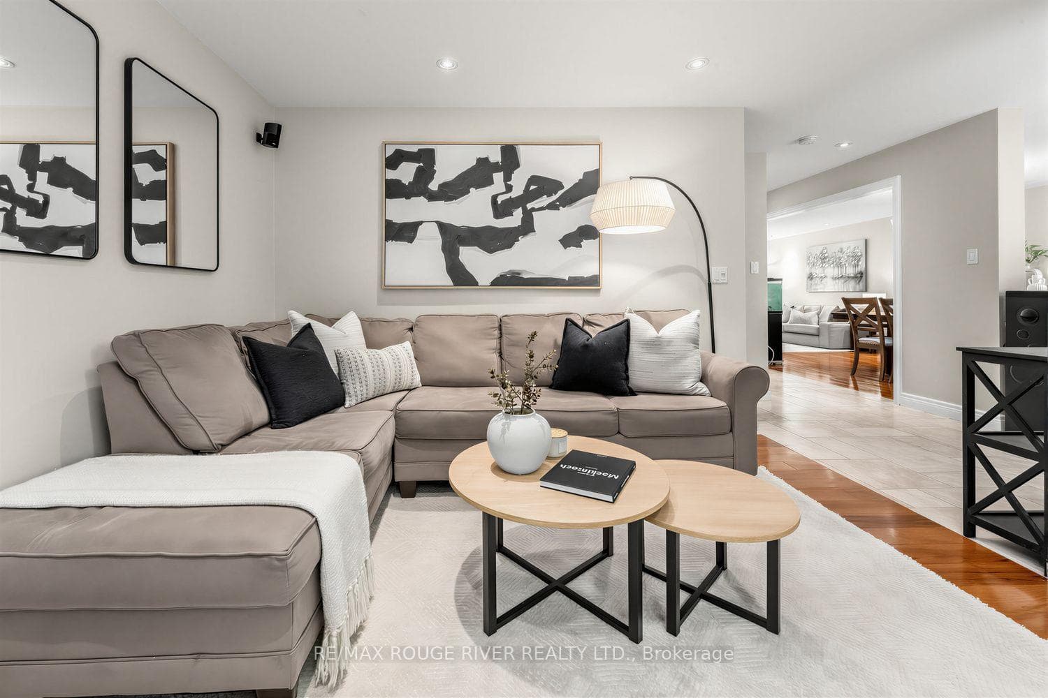 36 Nimrod Crescent photo 13