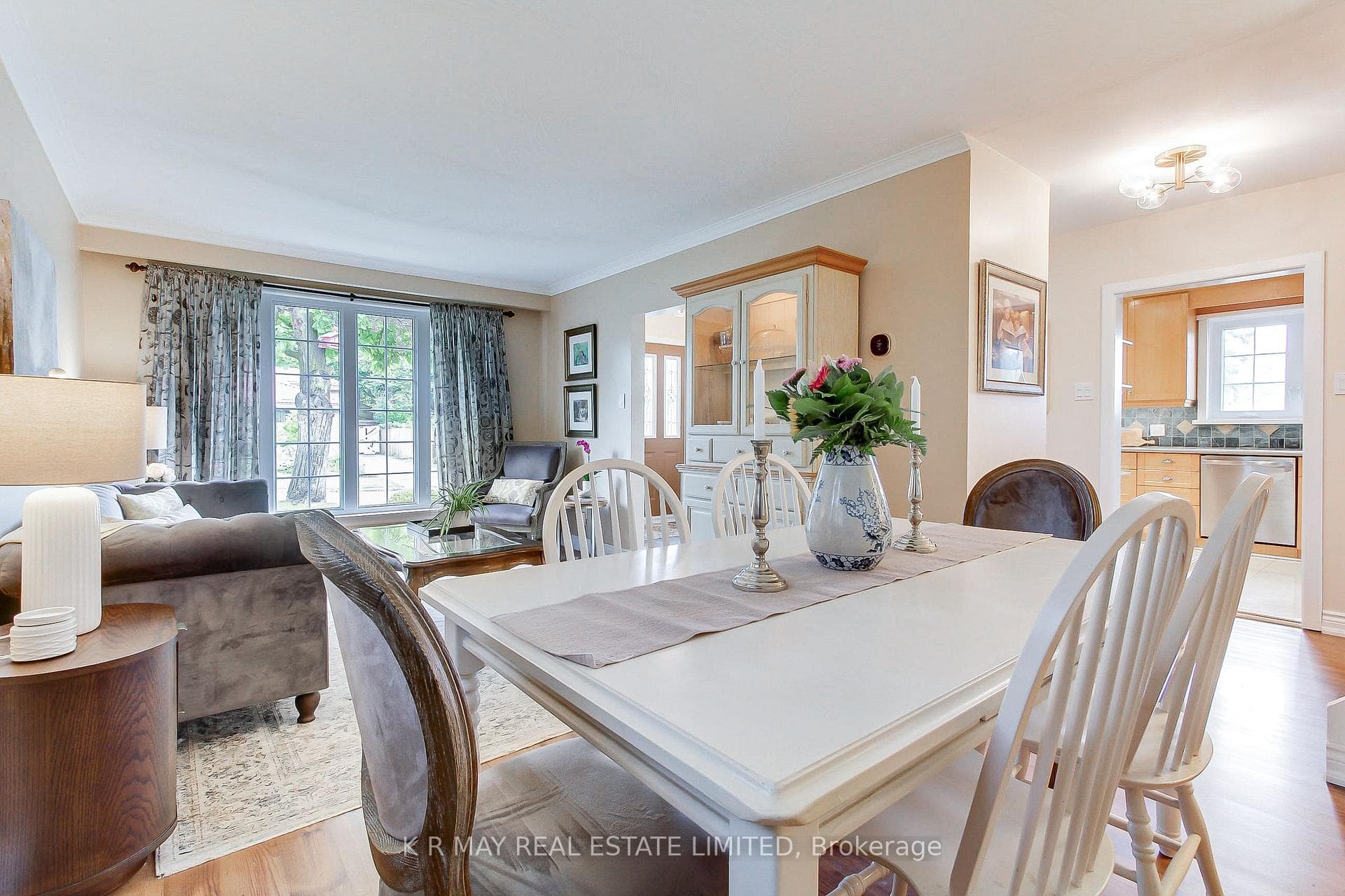 4 Mayhill Crescent photo 15