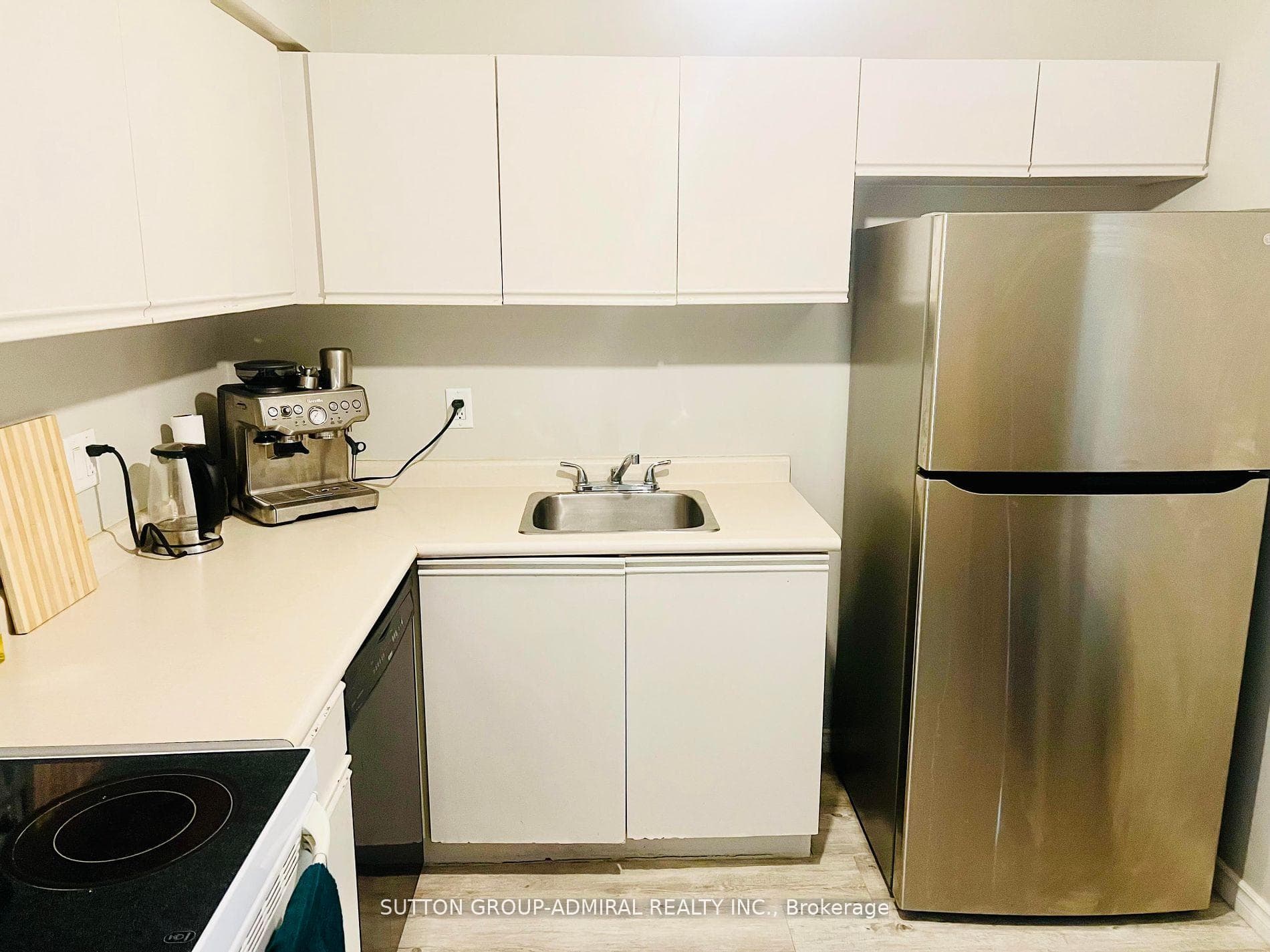 5 Jacksway Crescent Unit 108 photo 17