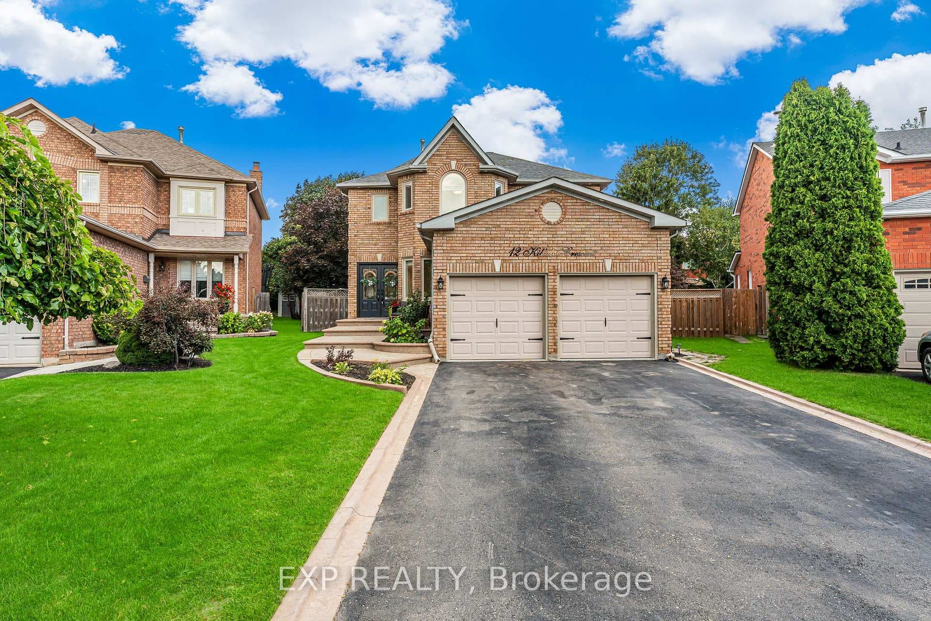 12 Killaloe Crescent photo 1