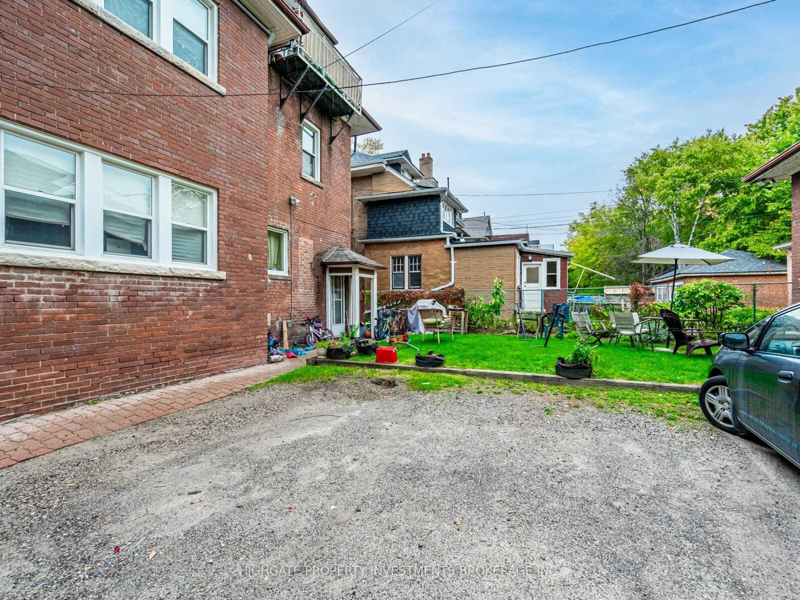 351 Palmerston Boulevard Unit 3rd Flr photo 26