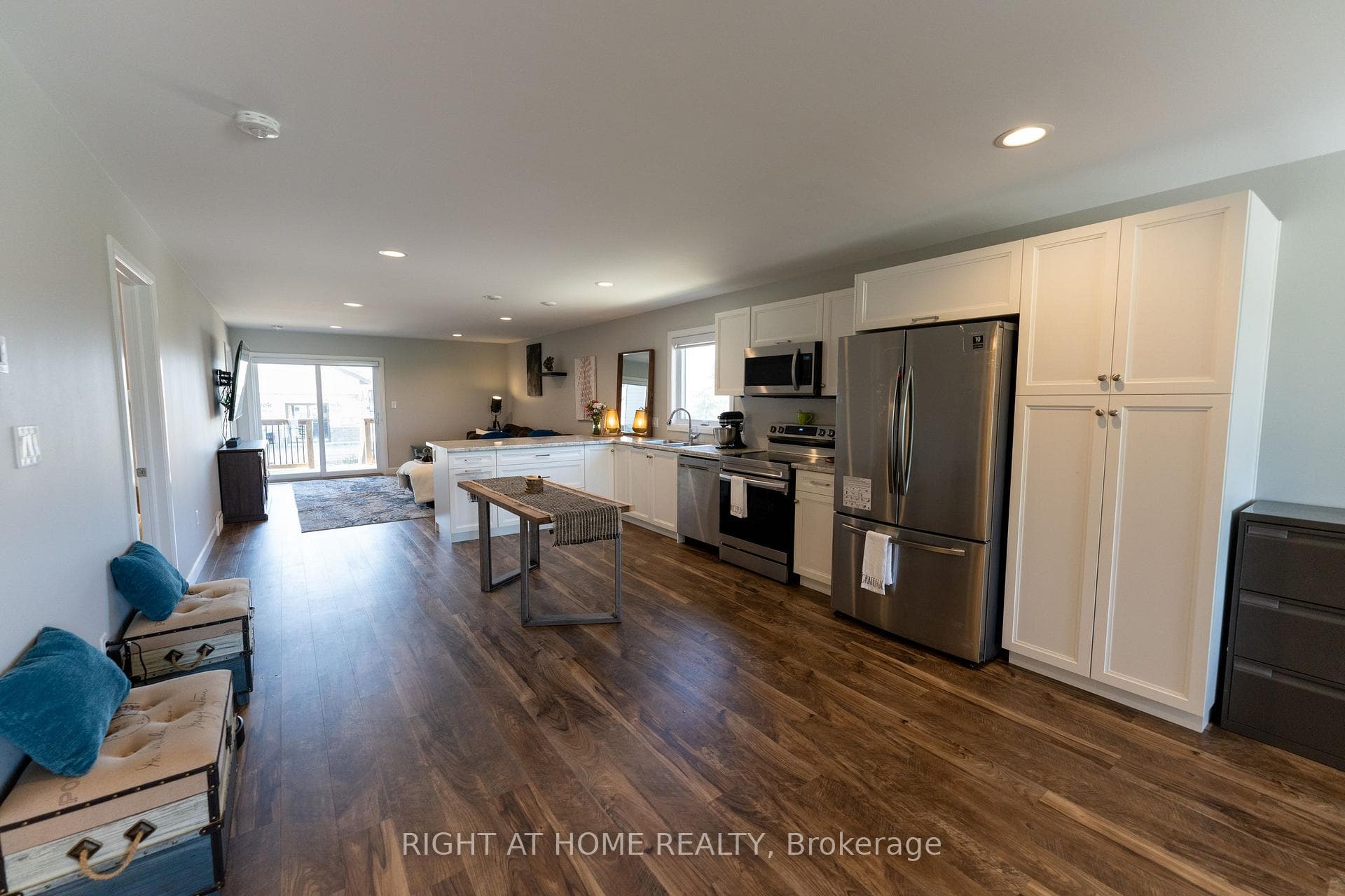 115 Howard Road photo 7