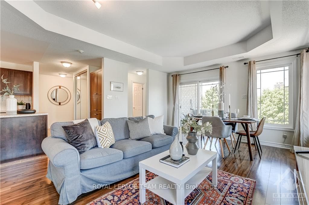 385 PASEO Unit 8 photo 8