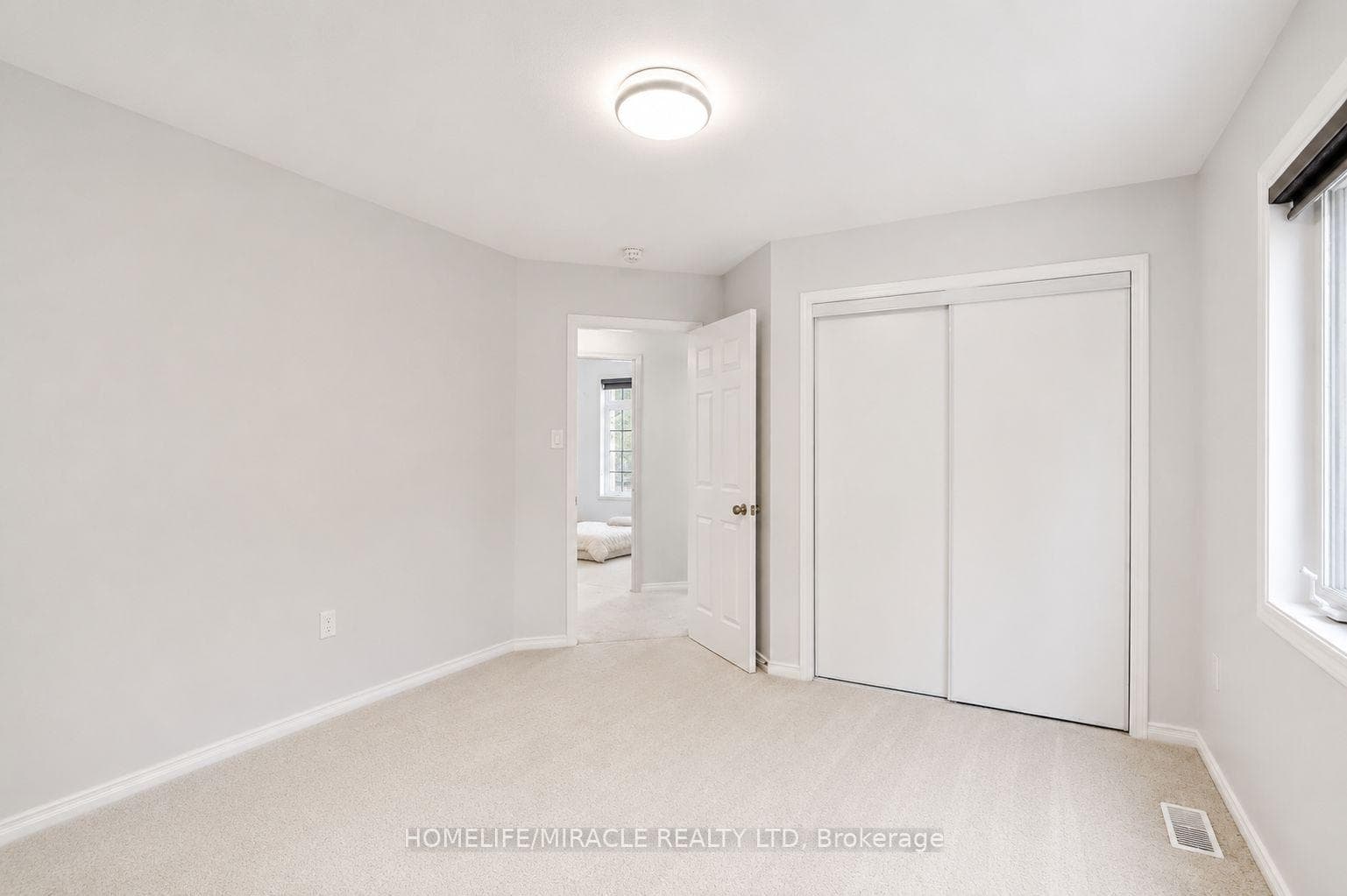 7836 Hoptree Road photo 28