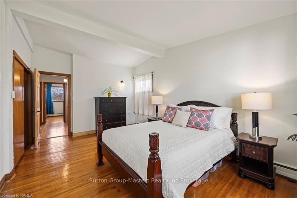 2353 MCIVOR Road photo 21