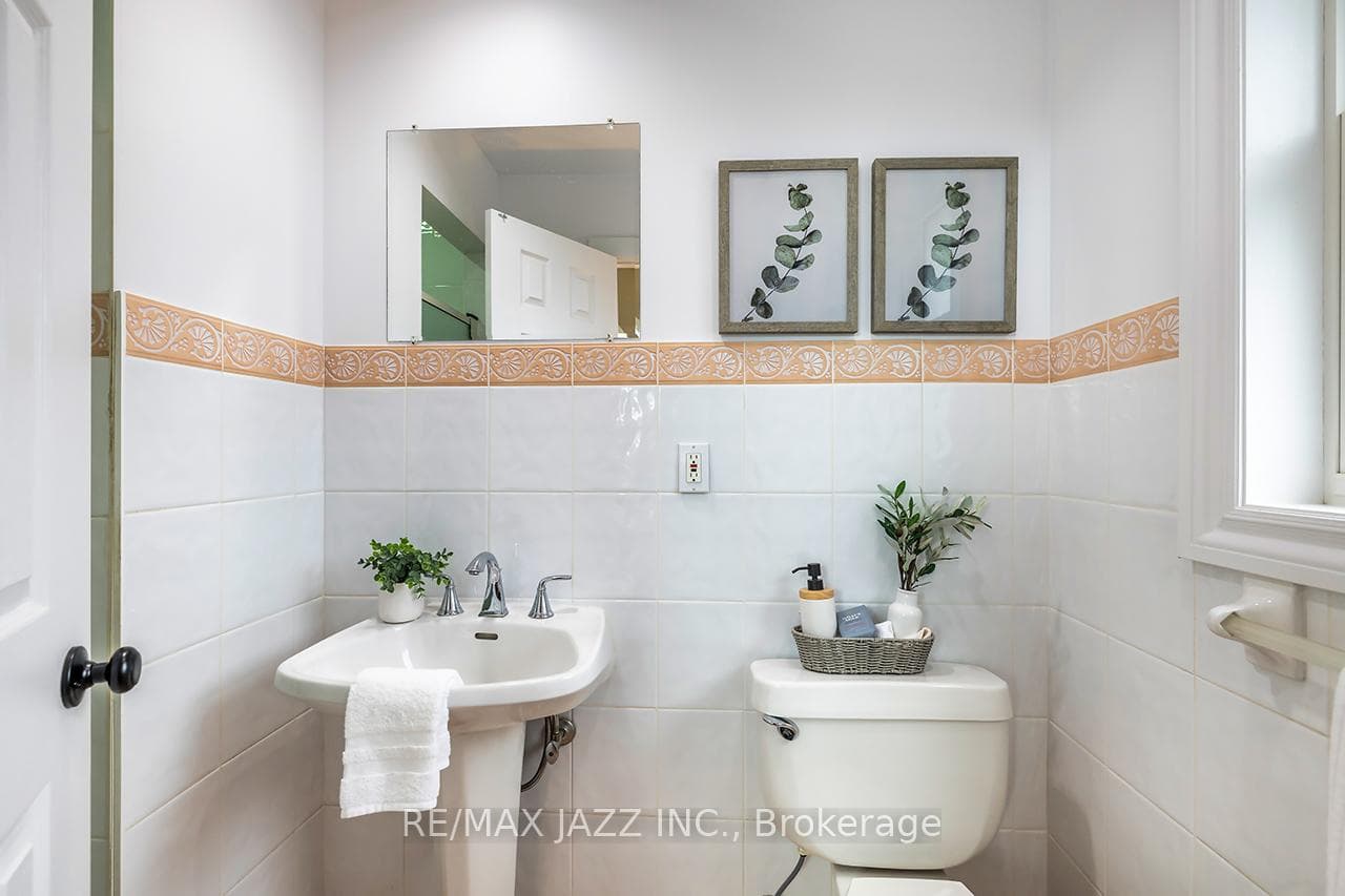 33 South Bonnington Avenue photo 36