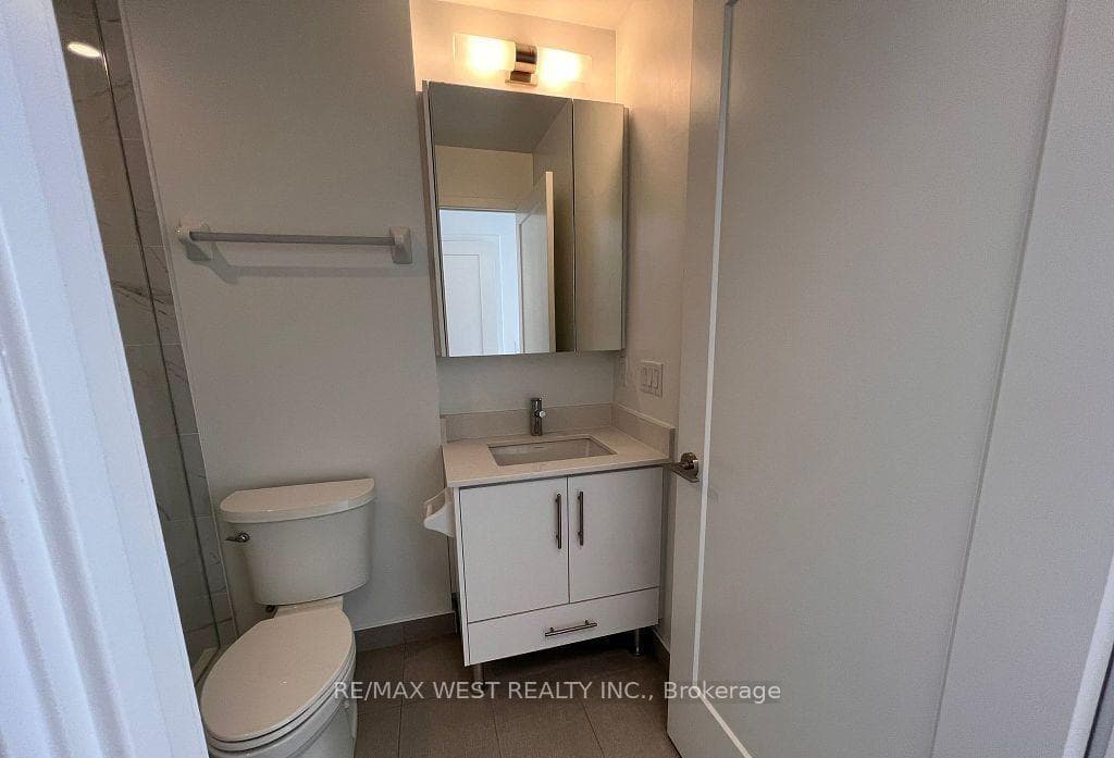 105 Oneida Crescent Unit 2902 photo 10