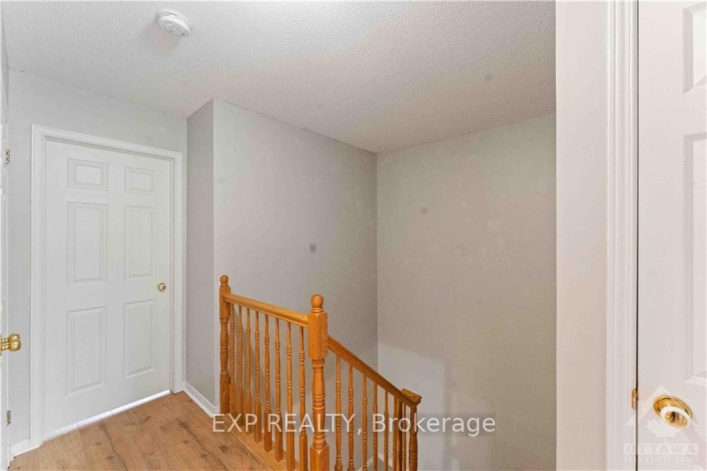 270 BERRIGAN Drive photo 15