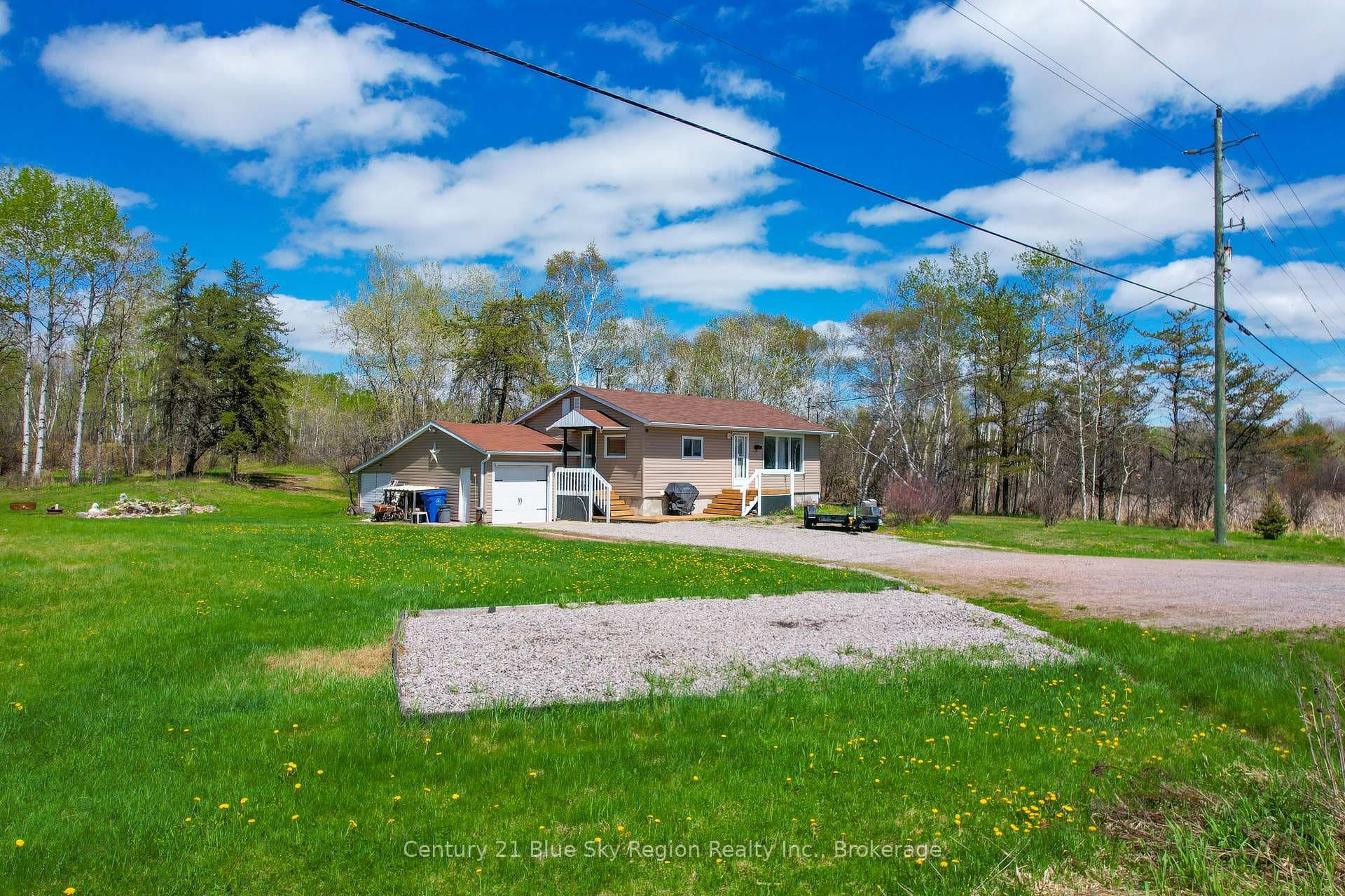 1742 Highway 17 N/A photo 3