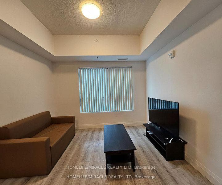 652 Princess Street Unit 420 photo 8