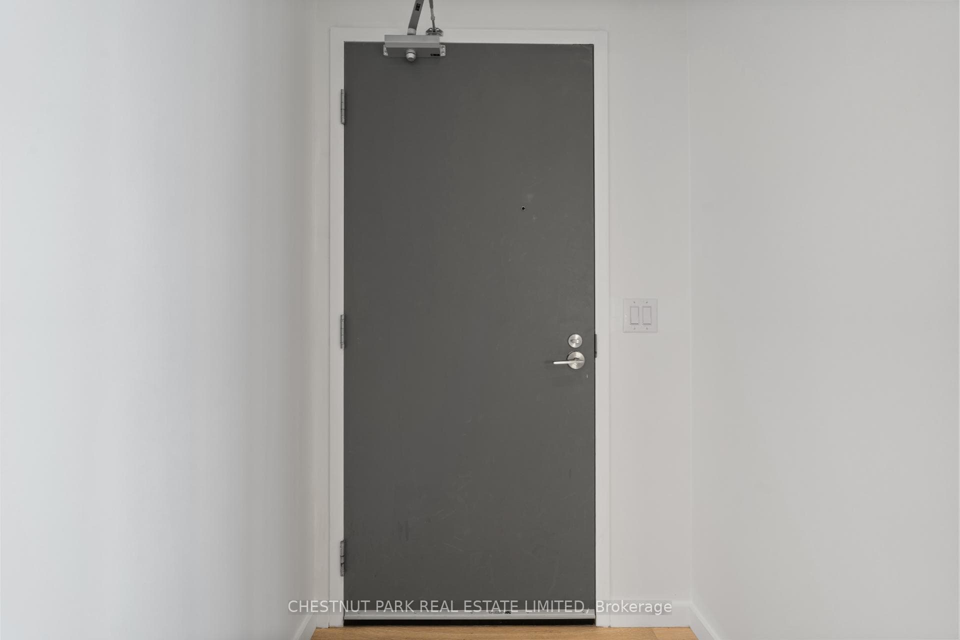 170 Bayview Avenue Unit 1909 photo 3