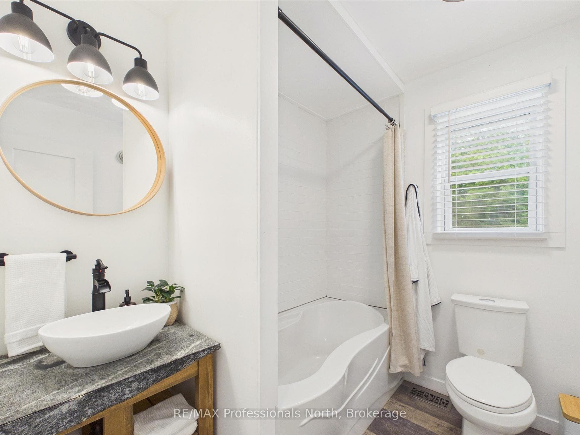 81 WATSON Lane photo 20