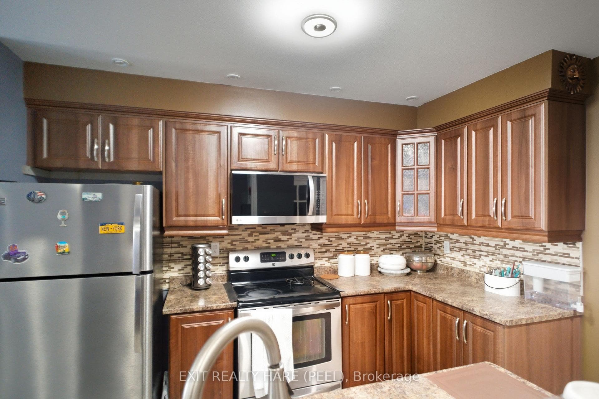 128 Baronwood Court Unit 128 photo 24