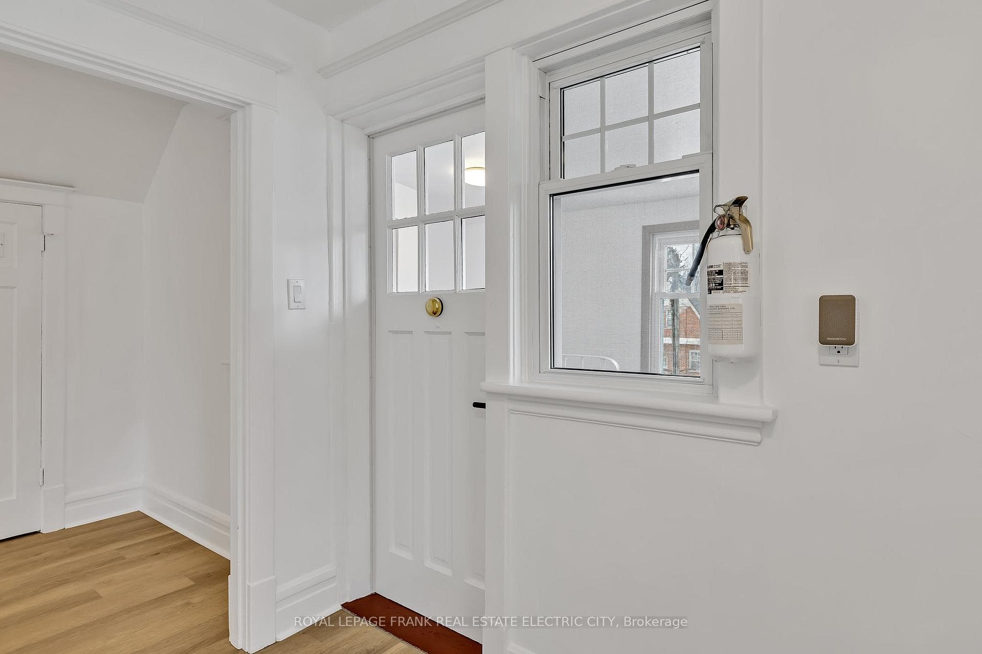1353 Monaghan Road photo 3