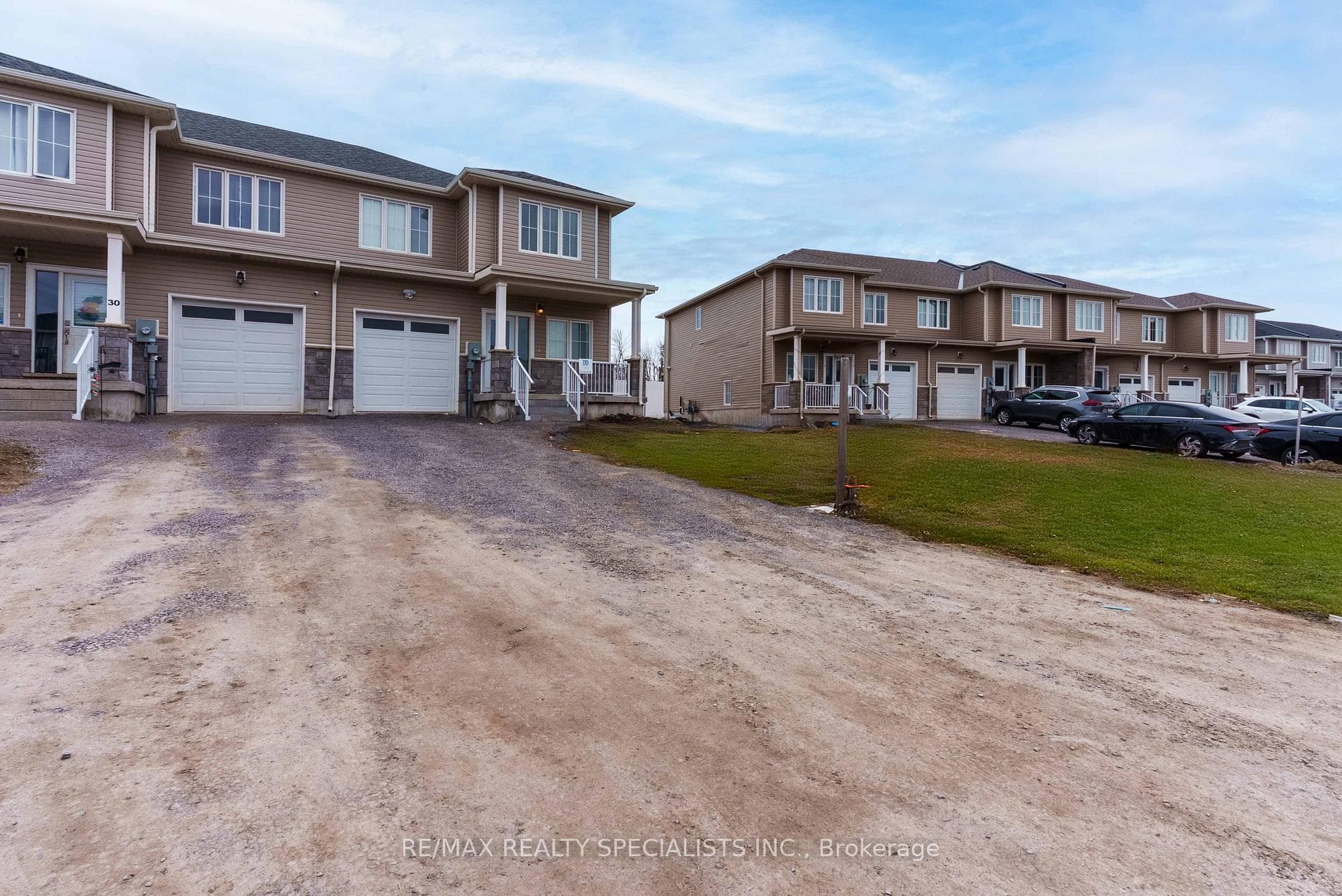 28 Lincoln Drive photo 3