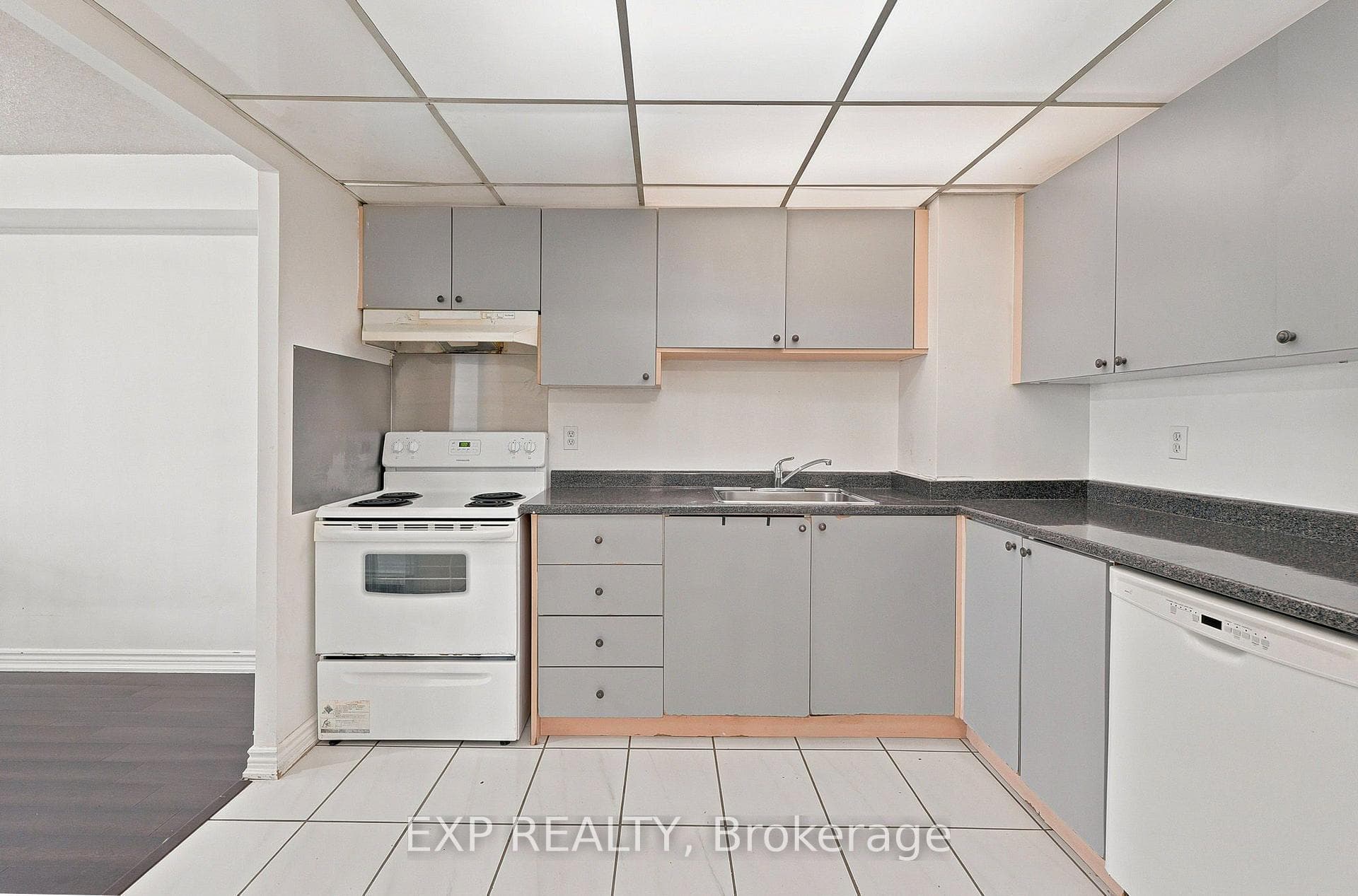 155 Hillcrest Avenue Unit 1114 photo 13
