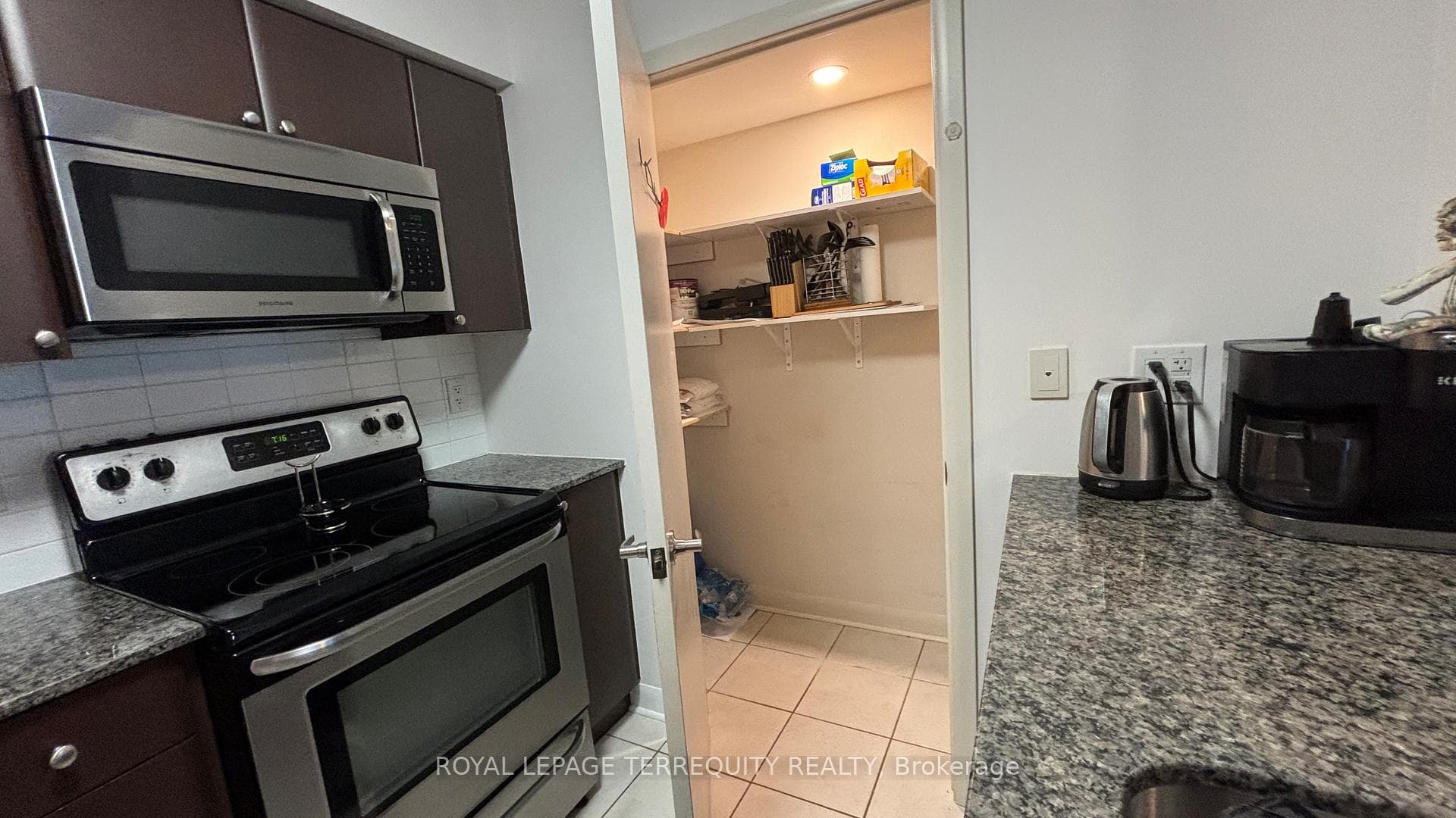 525 Wilson Avenue Unit 835 photo 30