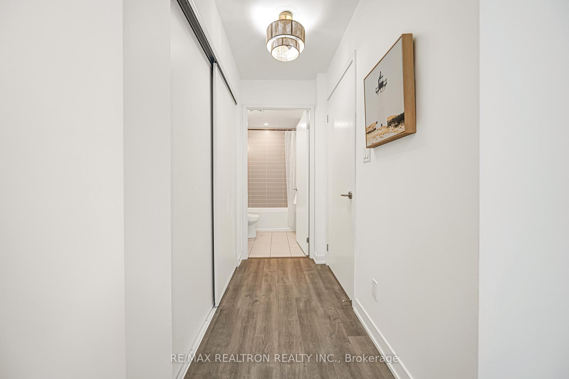 38 Simcoe Promenade Unit 403C photo 30