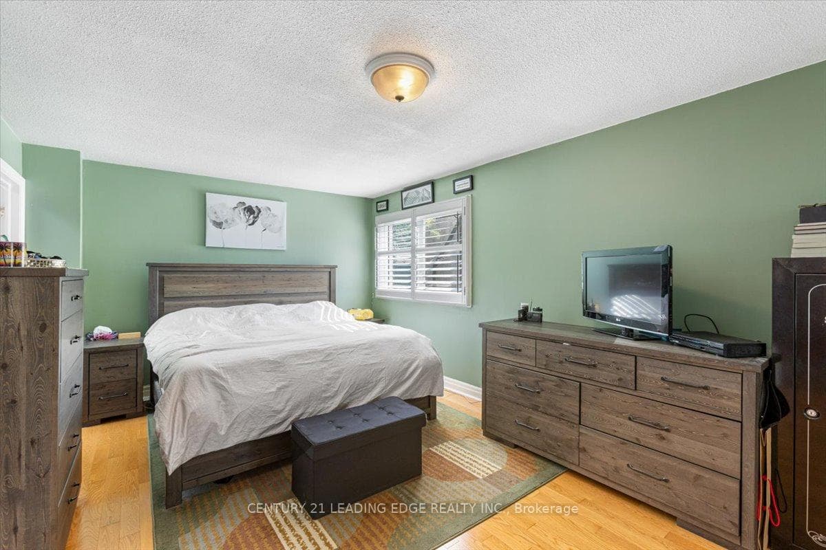 69 PARKINSON Road photo 12