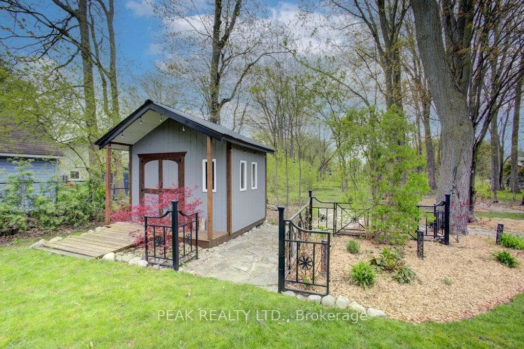 76 Kennedy Road photo 39