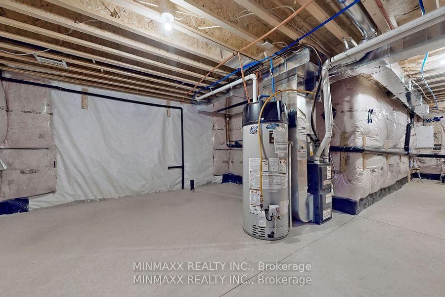 445 Ontario Street Unit 4 photo 34