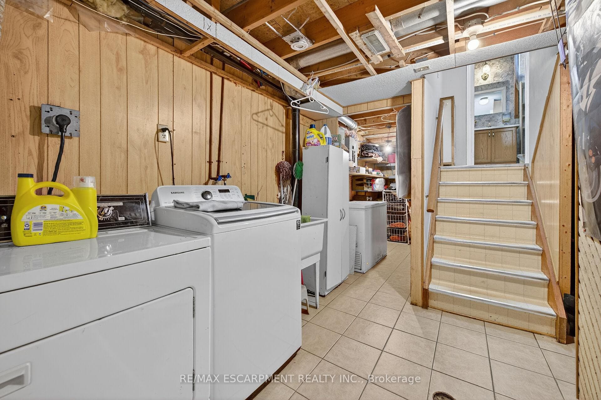 36 Cluny Avenue photo 31