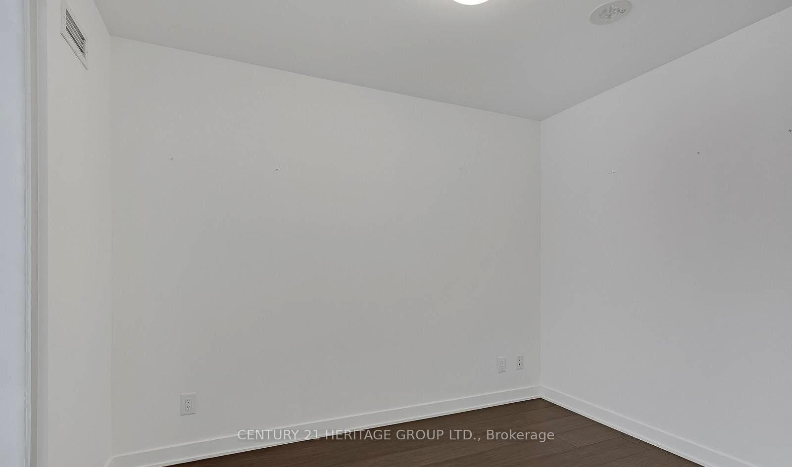 170 Sumach Street Unit 2107 photo 23