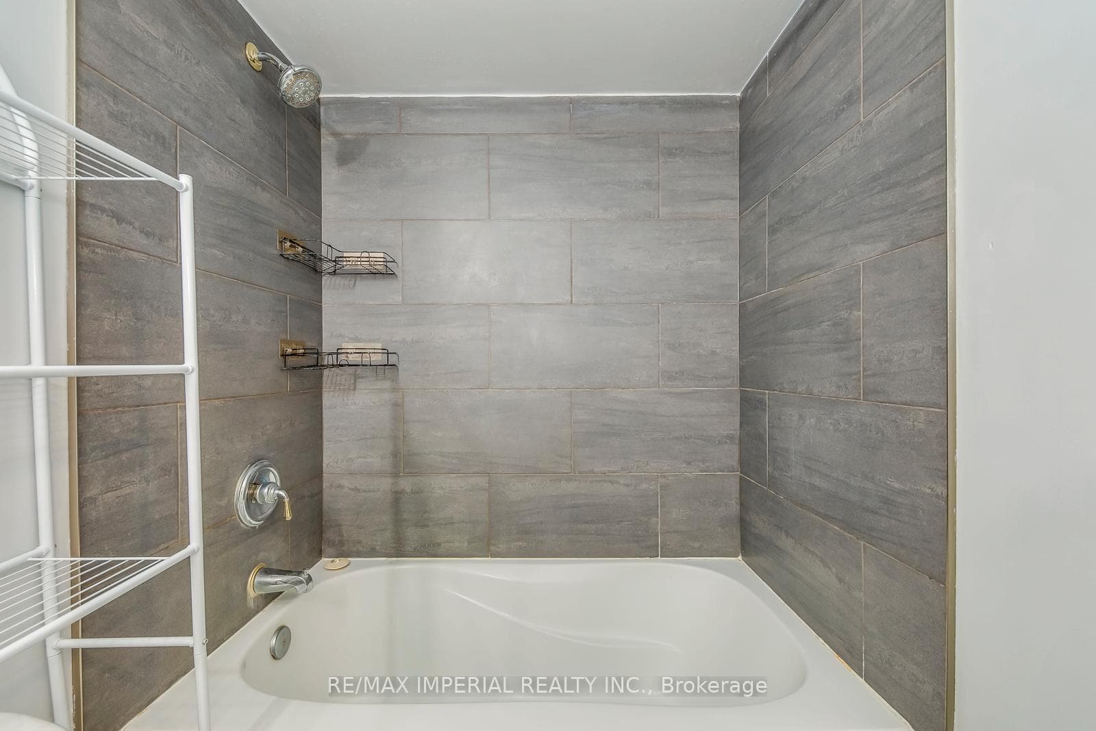 4850 Glen Erin Drive Unit 210 photo 33