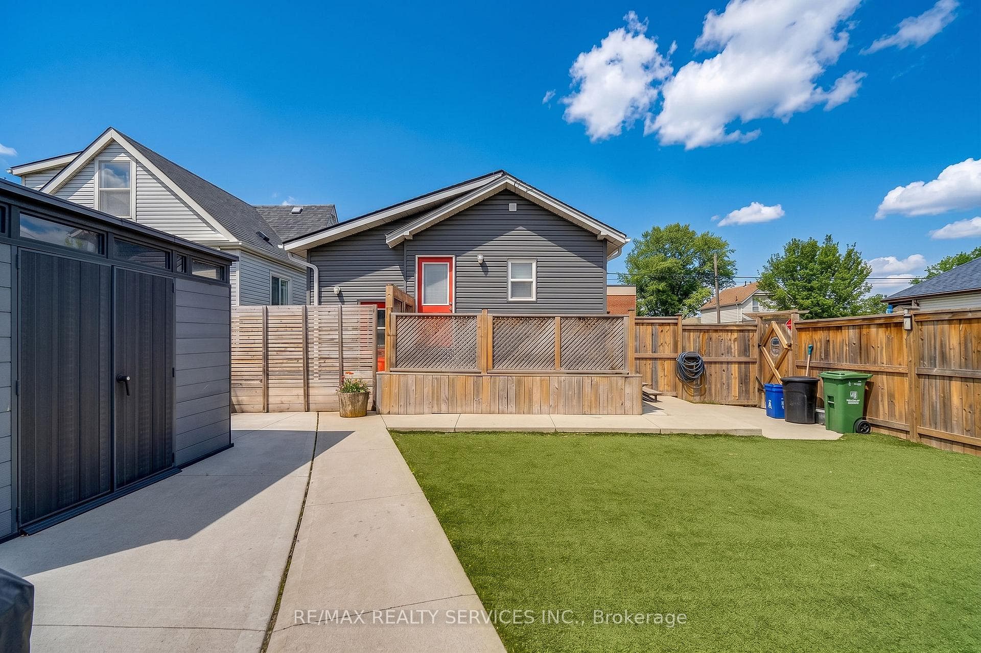 171 Britannia Avenue Unit Upper photo 27