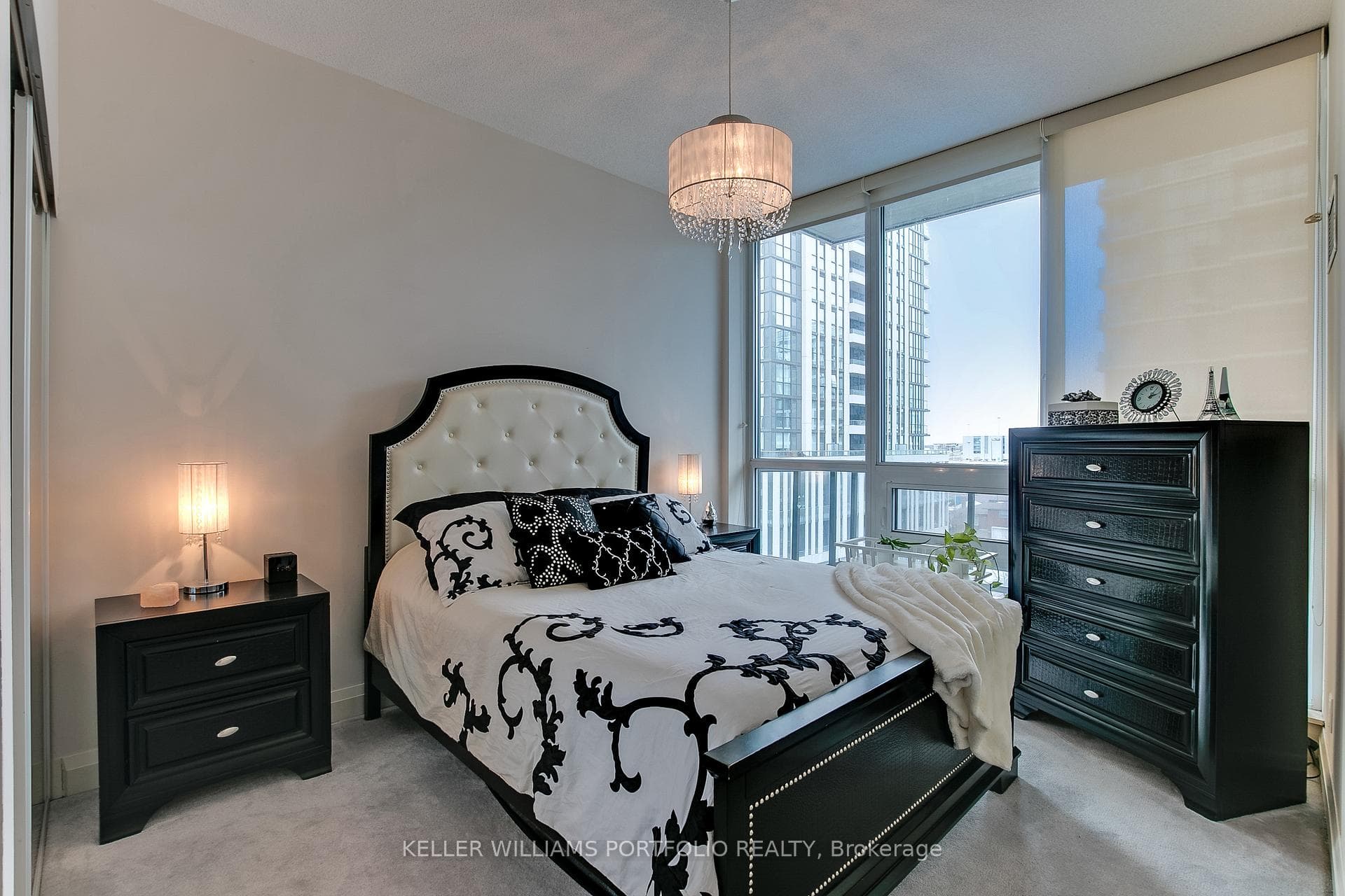 1185 The Queensway N/A Unit 526 photo 10