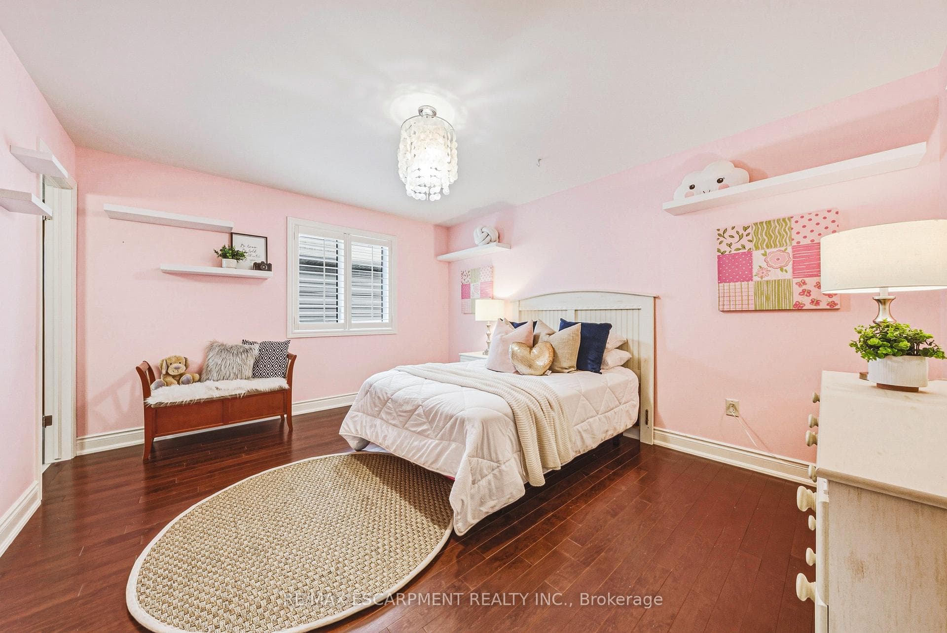 1047 St Matthews Avenue photo 25