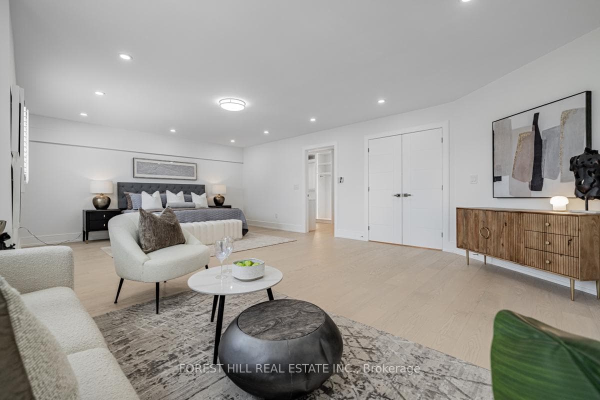 82 Devonsleigh Boulevard photo 29