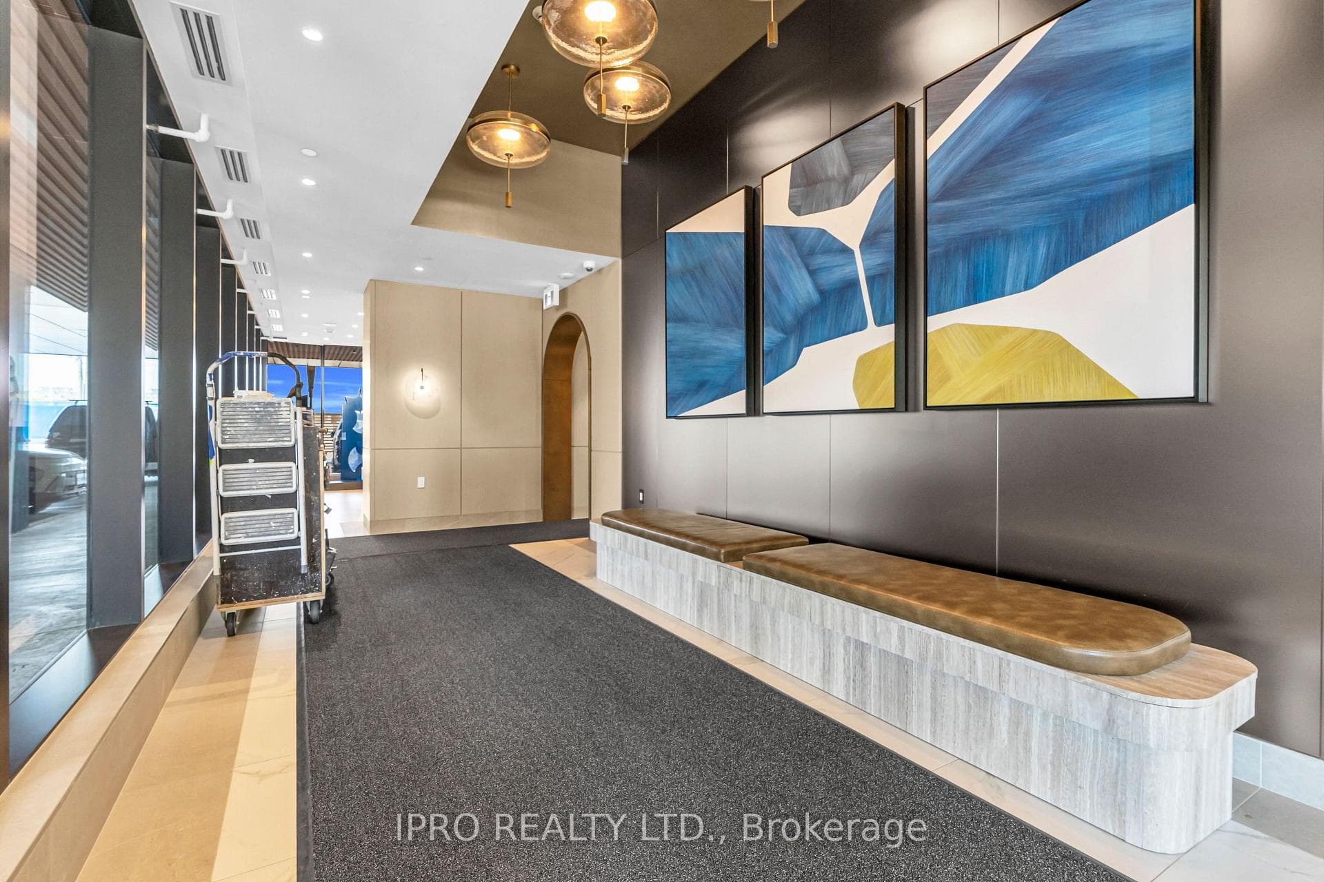 3006 WILLIAM CUTMORE Boulevard Unit 1002 photo 6
