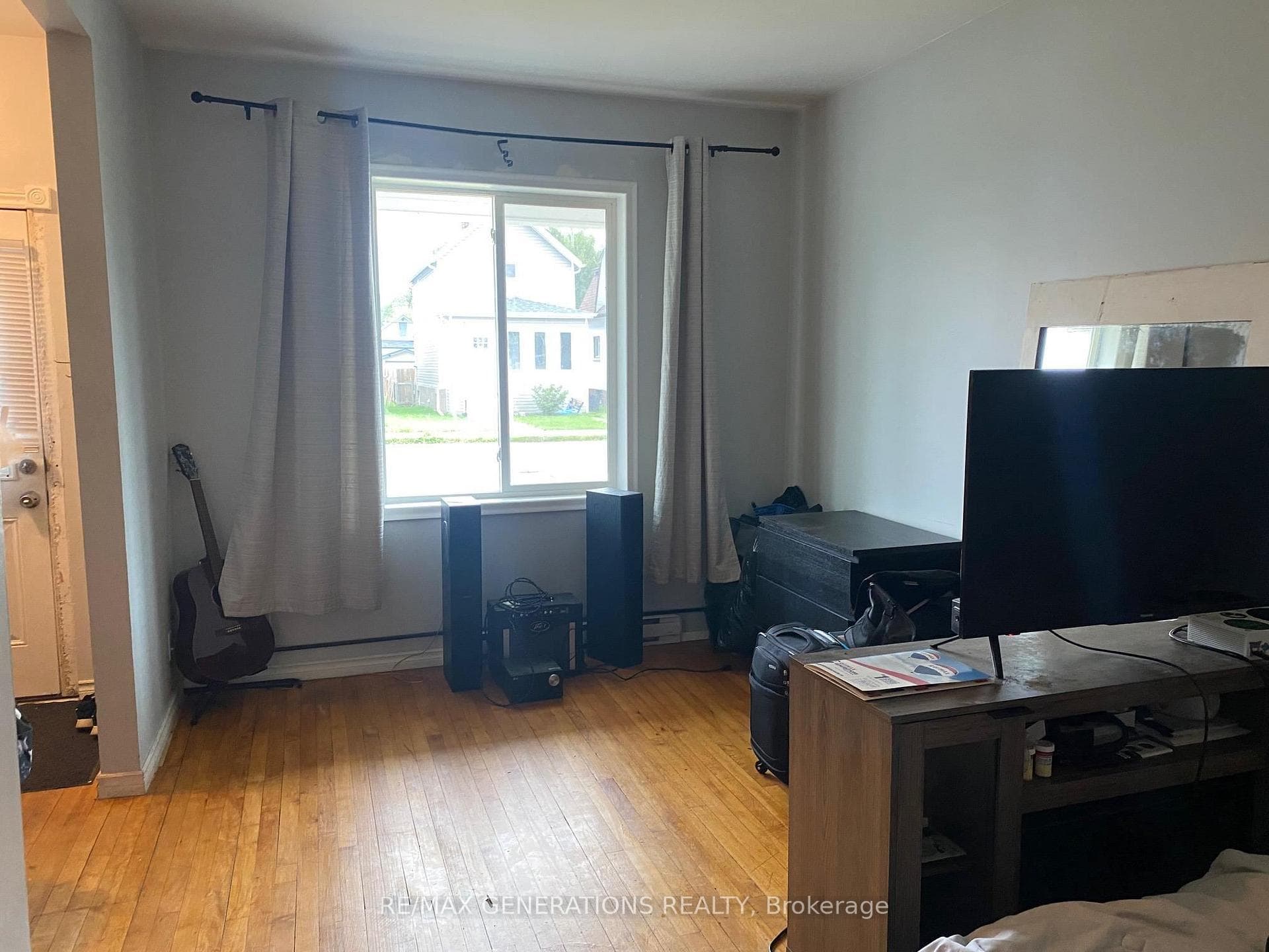 308 Finlayson Street photo 3
