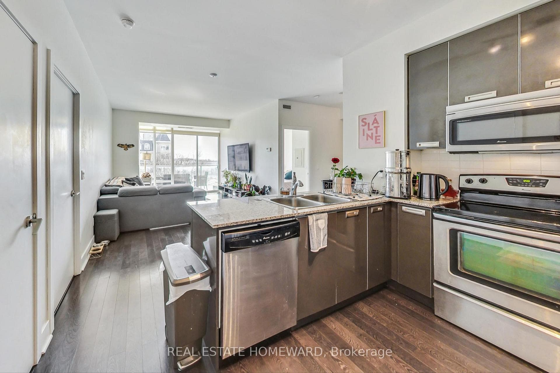 90 Stadium Road Unit 421 photo 12