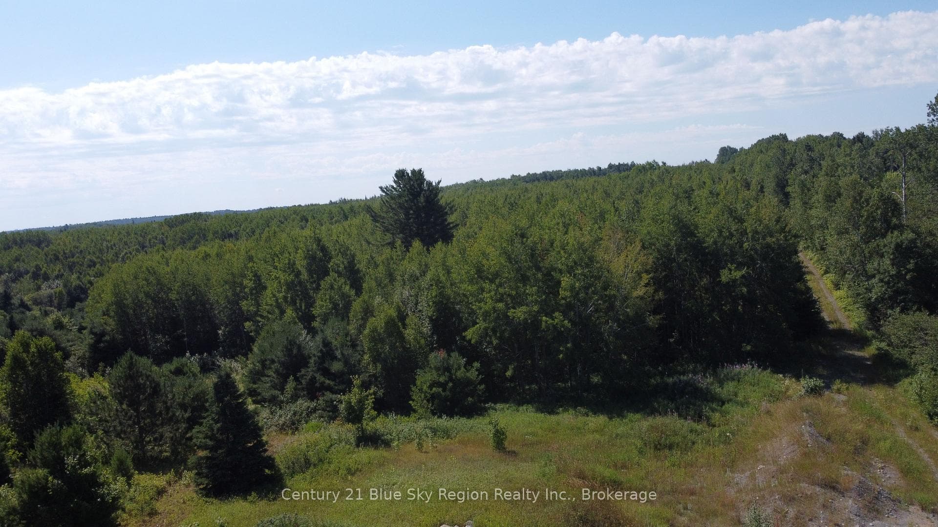 PCL 13716 Rochon Road photo 15